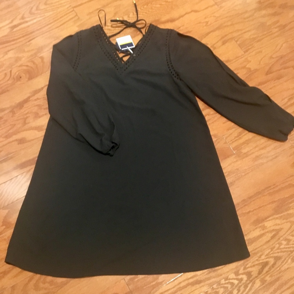 Beautiful Black dress!